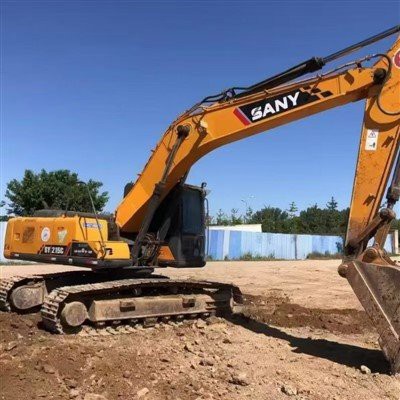 Kasutatud roomikekskavaator Sany SY215C